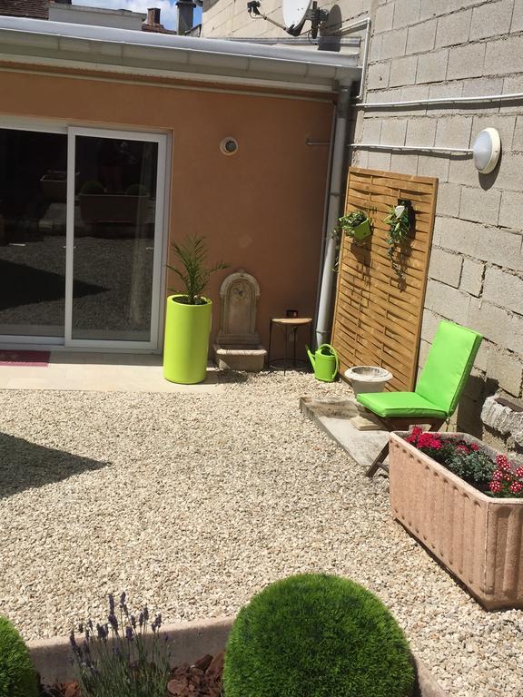 Loft L Atelier De Jacques Pres De Chablis Βίλα Villy  Εξωτερικό φωτογραφία