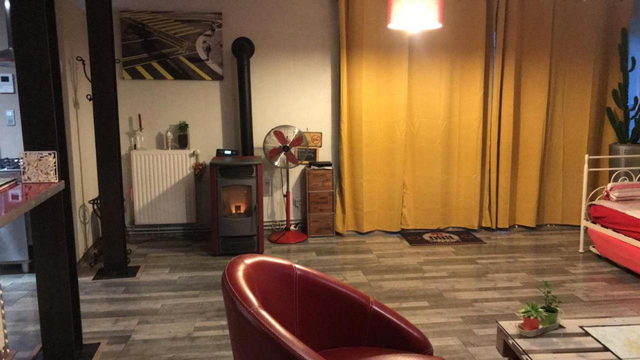 Loft L Atelier De Jacques Pres De Chablis Βίλα Villy  Εξωτερικό φωτογραφία