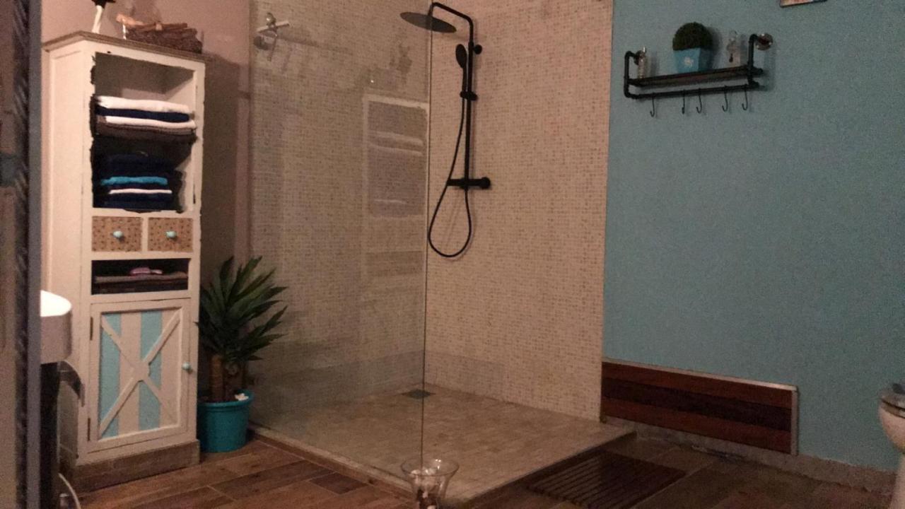 Loft L Atelier De Jacques Pres De Chablis Βίλα Villy  Εξωτερικό φωτογραφία